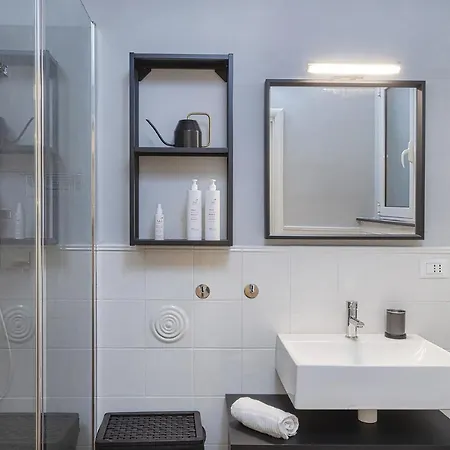 Apartment Dock 4 - Libeccio By Wonderful Italy